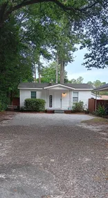 Cozy Cottage with No Cleaning Fee & Early Check-In - Image 3