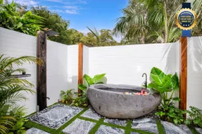 Rest Pet Friendly with Outdoor Bath 3 Mins Walk to Beach - Image 2