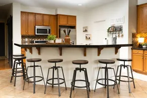5 Star! Gorgeous, Pet and Family Friendly Yard BBQ - Image 2