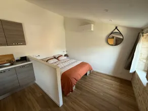Studio in the town center - Image 4