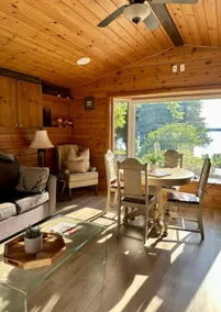 Warm Woodland Cottage - Image 3