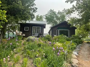 Warm Woodland Cottage - Image 2