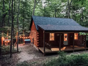 Whitetail Woods cabin w/ HOT TUB and Patoka pass - Image 5