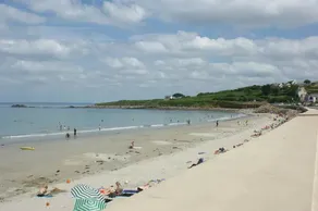 Ker Yaël – Maison familiale avec grand jardin à 5min de la plage Saint Jean du doigt - Image 5