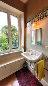 Victorine Apartment - Rose Garden View - Image 5