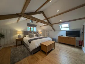Spacious, luxury,  romantic Barn for couples near Exmoor & Coast - Image 2