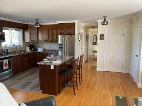 upper level, three bedroom - Image 4