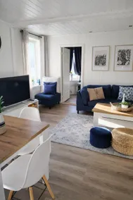 Light home apartment Alesund with free parking - Image 4