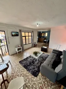 Quiet, central, comfortable and equipped house - Image 2
