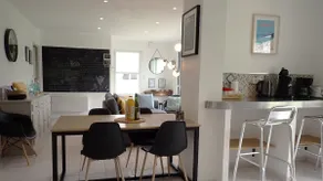 Holiday home in Locquirec - Image 2