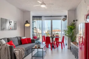 Apt overlooking Puerto Deportivo 1 - Image 5