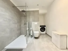 2-bedroom apartment with pool - Image 3