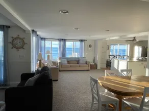 Beach Front Home, Family-Friendly, 2 miles from Downtown Caseville. - Image 3