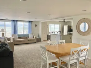 Beach Front Home, Family-Friendly, 2 miles from Downtown Caseville. - Image 5