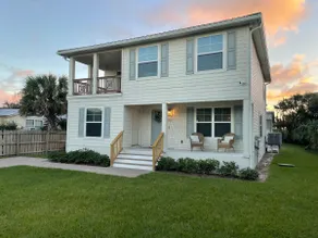 North Shores Villa w/ Pool House Sleeps 16+ - Image 4