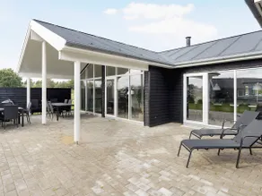 8 Personen Ferienhaus in Ålbæk - Image 2