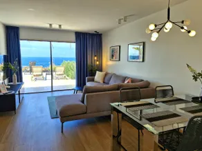 La Riviera. Ocean, Sun & Waves - Image 3