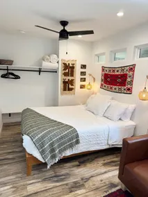 Serene Guest Suite in SW Austin (EV Charger) - Image 2