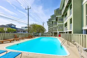 Cozy Carolina Beach Condo w/ Ocean Views! - Image 2