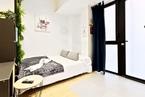 Panda — Central Apt, Turia Park - Image 4