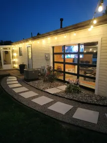 Home w/ Game Room, Boat Dock, Hot Tub on 2/3 acre - Image 5