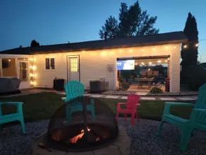 Home w/ Game Room, Boat Dock, Hot Tub on 2/3 acre - Image 4