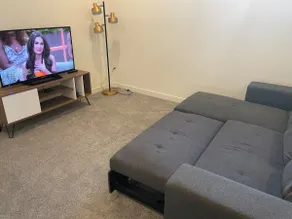 The Emerald Suite - 2 beds. 10mins to Downtown - Image 5