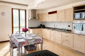 Relaxing views for the whole family sleeps 8 - Image 2