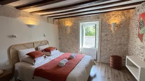 La Cavée: Old World Charm & Modern Comfort - 2 bathrooms - Image 2