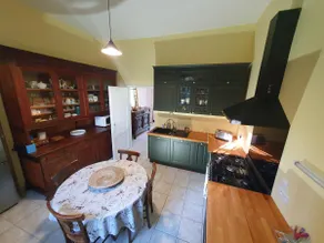 Comfortable house, large garden, 6 bedrooms - Image 3