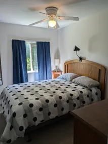 Awesome complete home for your use. Sleeps 6. - Image 3