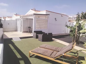 Roque and Nieves House - Image 2