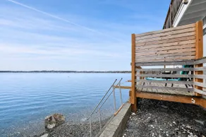 Deck to beach in 5 steps! Kayaks, kitchen, W/D - Image 2