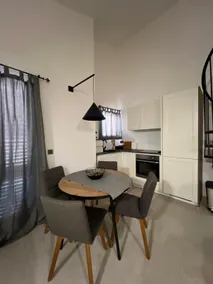 Apartment Aria - Image 2