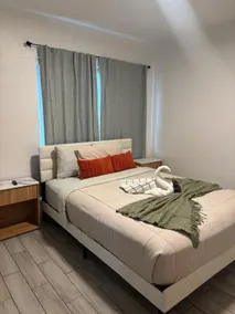 2BR with Backyard Near Airport & Design District - Image 5