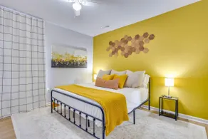 The Hive · 3BR Near Downtown and Tarleton State - Image 3