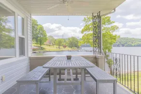 Lakeside Getaway w/3 docks near State Park/Hiking - Image 3