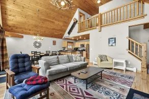 Sunday River Chalet w/Grill, Fire Pit & Jacuzzi! - Image 5