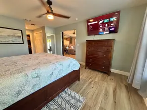Perfect Location On Pond 2.9 Mile To Gulf Beach - Image 2