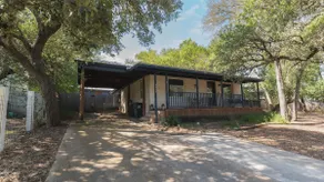 Austin Lake Hills Cozy Casita near Lake Austin - Image 4