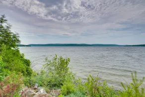 Cozy Maine Lakefront Cabin Rental - Image 2