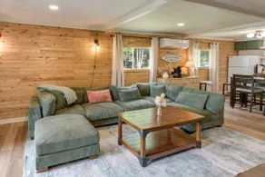 Cozy Maine Lakefront Cabin Rental - Image 3