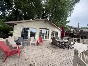 Lakefront Haven in Decatur - Image 3