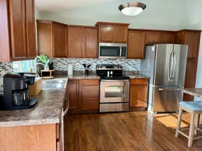 Peaceful Home Near Omaha Zoo, Offutt AFB & More - Image 2