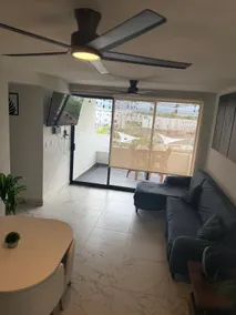 Beautiful apartment with a pool and amenities - Image 2