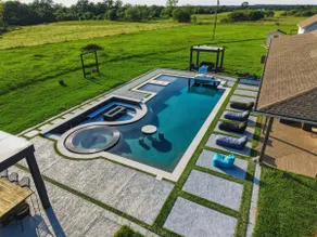 Group Getaway on 100 Acres: Pool, River & Fishing - Image 2