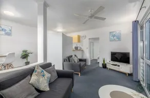 Seychelle Apartments by the Bay - Image 3
