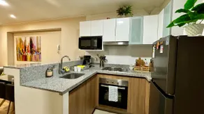 Cozy, modern and central Apartment fully equipped - Image 2