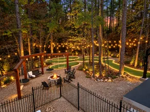 Private GLOW Mini Golf, Heated Pool, Pickleball - Image 3