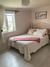 B&M Cozy Cottage - Image 5